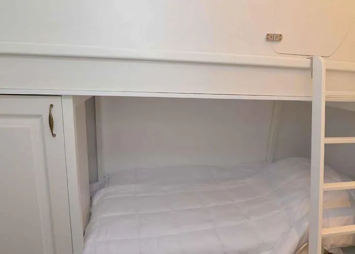 Apartamento In 14994 Veli Lošinj